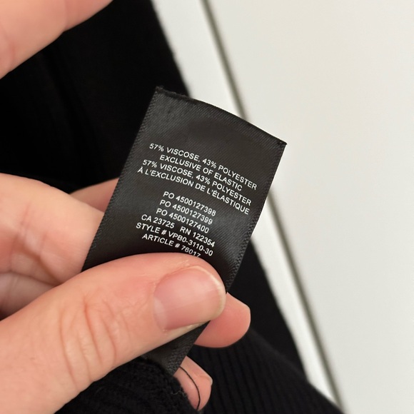 Babaton 1/2 Zip Boxy Rib Sweater - Picture 2 of 4